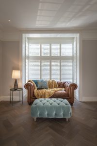 Lounge Tier on Tier Box Bay Shutters In Farnham By The Great Shutter Co.